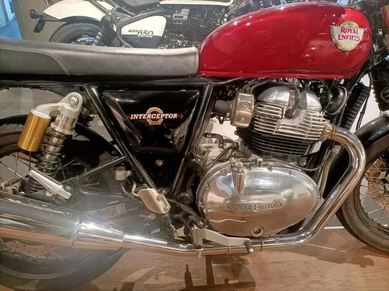 Royal Enfield Interceptor 650 (2021 - 26)