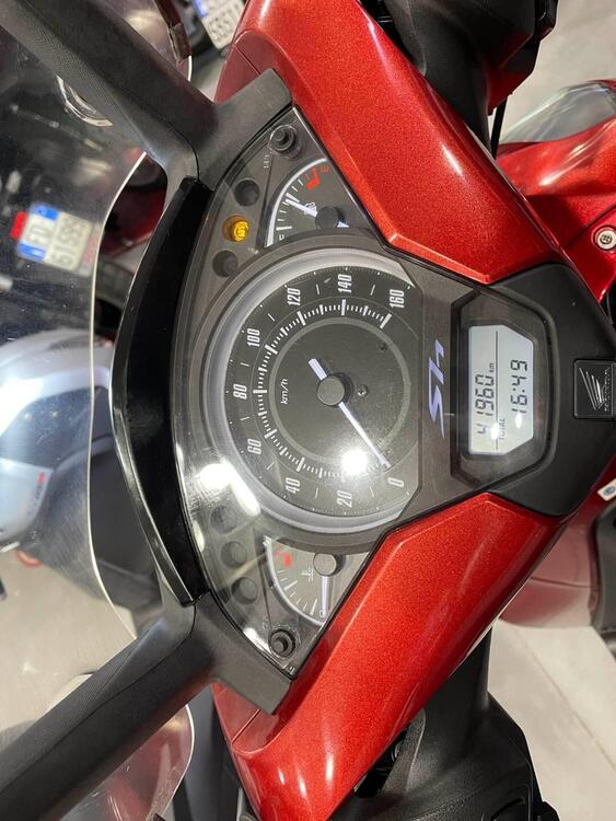 Honda SH 150 i (2017 - 19) (4)