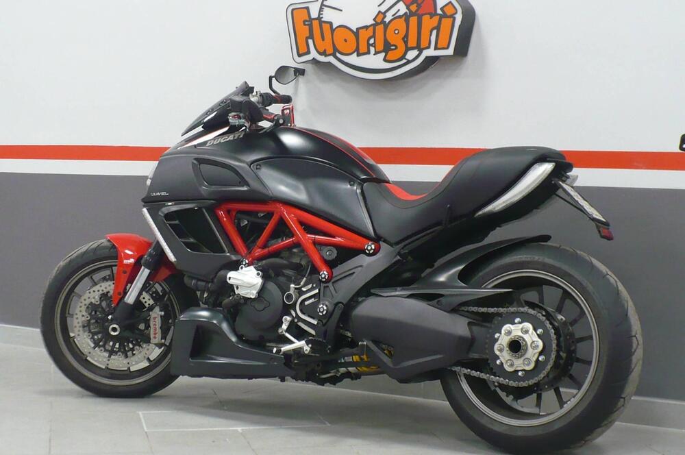 Ducati Diavel 1200 (2014 - 16) (3)