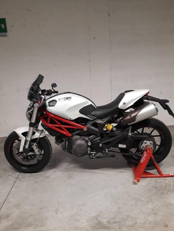 Ducati Monster 796 (2010 - 13) (2)