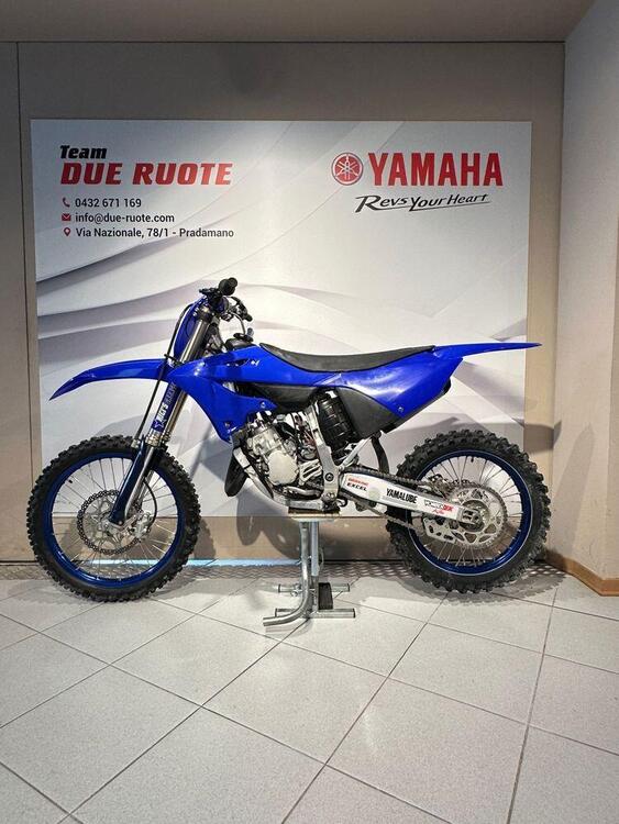 Yamaha YZ 125 (2023) (2)