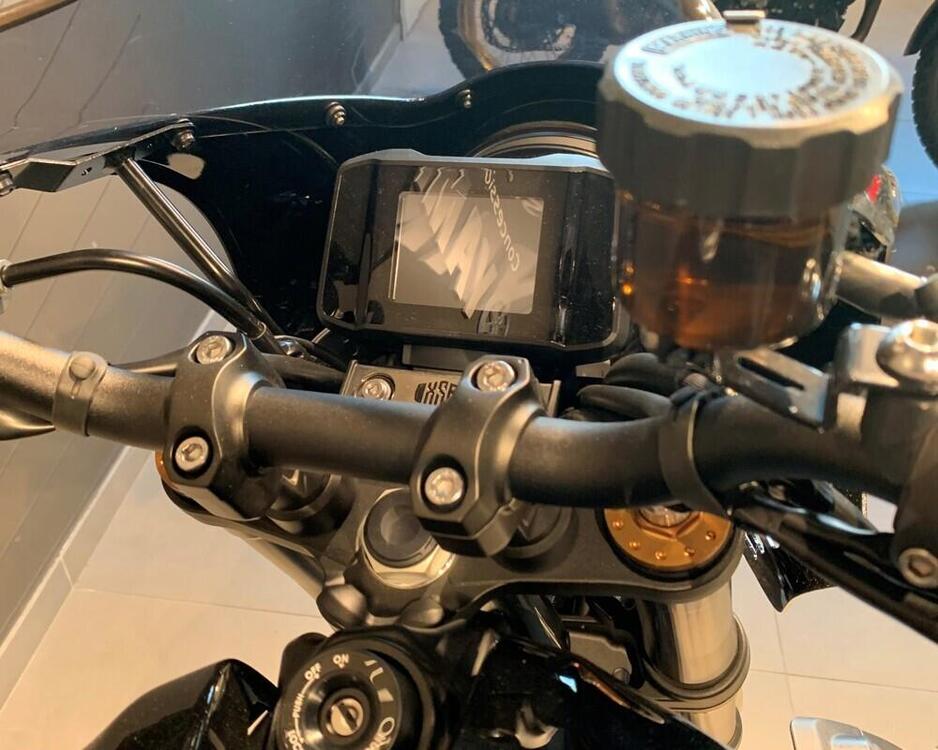 Yamaha XSR 900 (2022 - 25) (4)