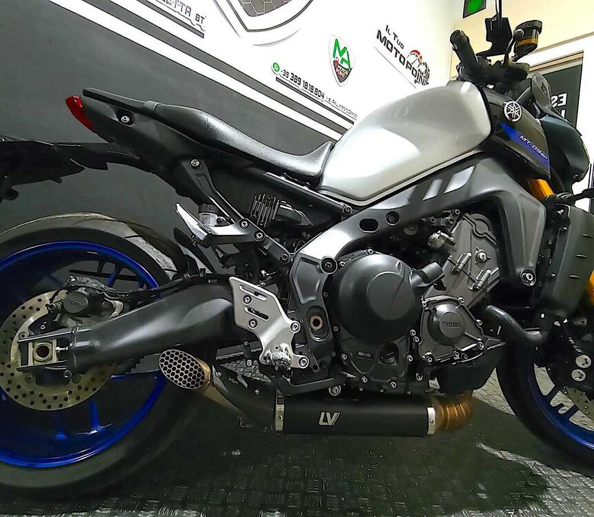 Yamaha MT-09 SP (2021 - 23) (4)