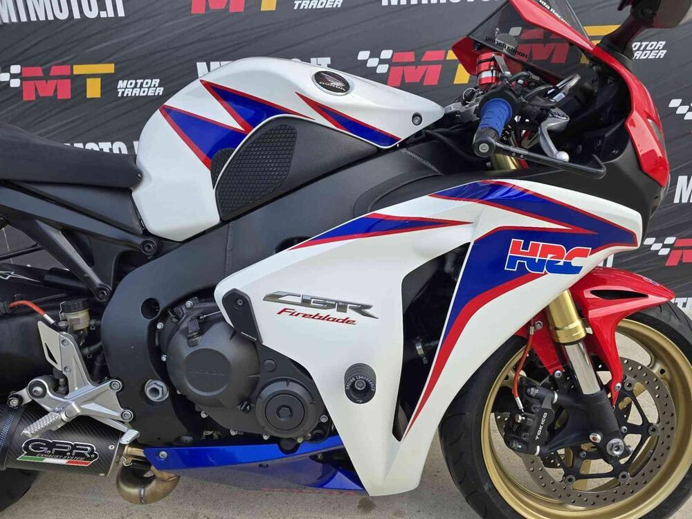 Honda CBR 1000 RR Fireblade (2008 - 11) (3)