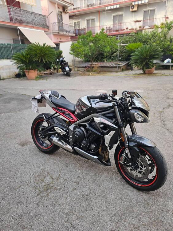 Triumph Street Triple RS (2020 - 22) (3)