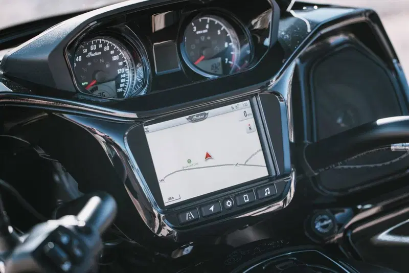 Indian Challenger 1834 Powerplus Dark Horse (2025 - 26) (11)