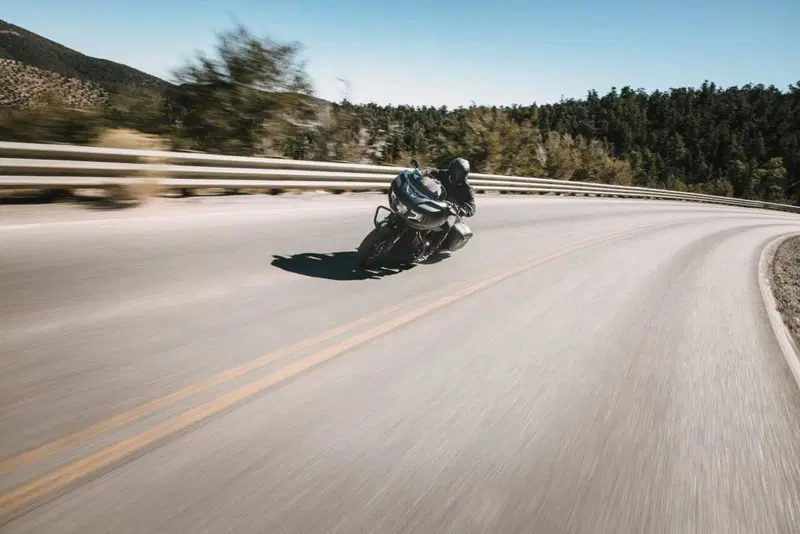 Indian Challenger 1834 Powerplus Dark Horse (2025 - 26) (17)