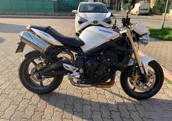 Triumph Street Triple (2007 - 12) usata