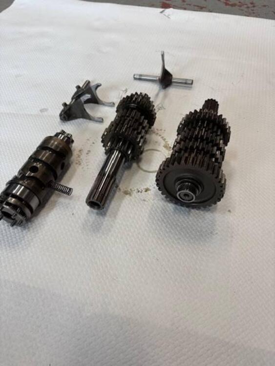 CAMBIO COMPLETO DUCATI MONSTER S2R 800 (3)