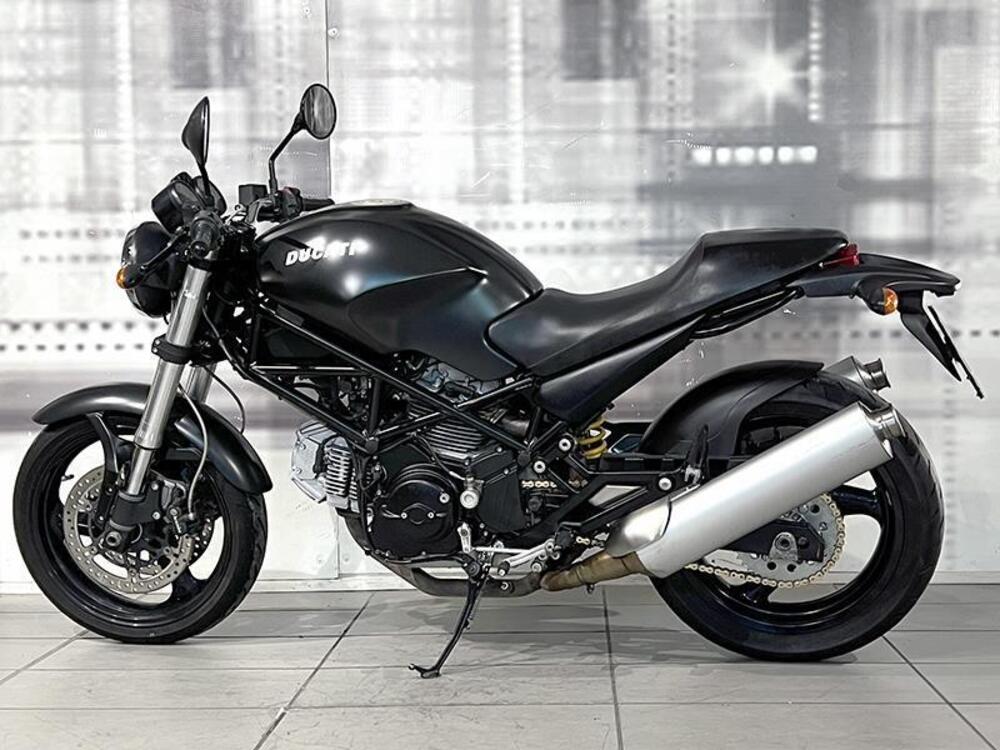 Ducati Monster 695 (2006 - 08) (2)