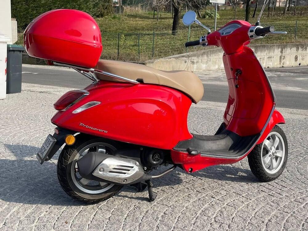 Vespa Primavera 50 2T (2014 - 17) (2)