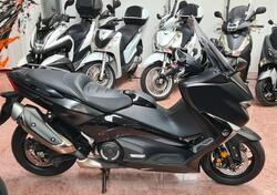 Yamaha T-Max 530 DX (2017 - 19) usata