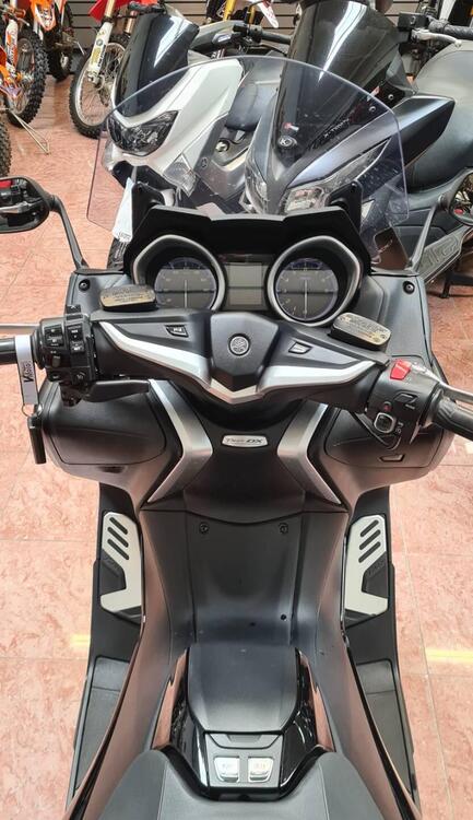 Yamaha T-Max 530 DX (2017 - 19) (3)