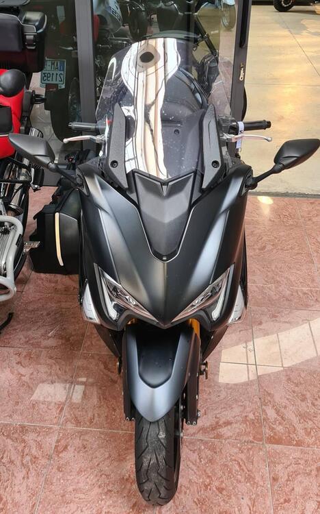 Yamaha T-Max 530 DX (2017 - 19) (4)