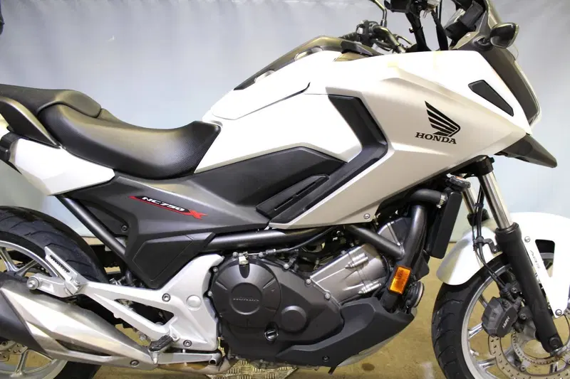 Honda NC 750 X ABS (2016 -17) (9)