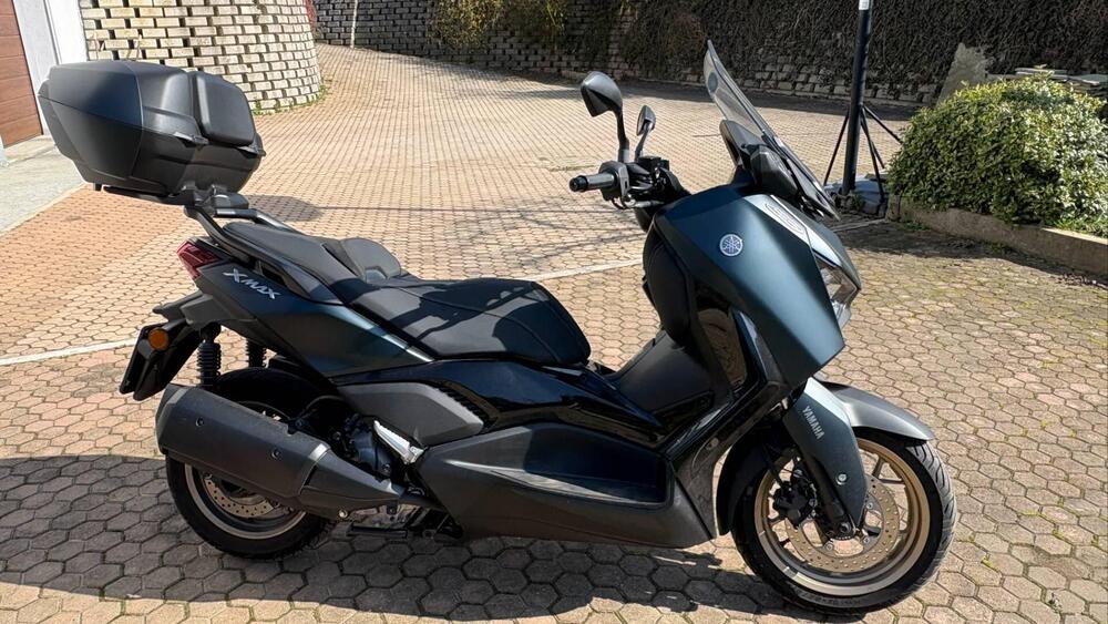 Yamaha X-Max 300 Tech Max (2021 - 24) (4)