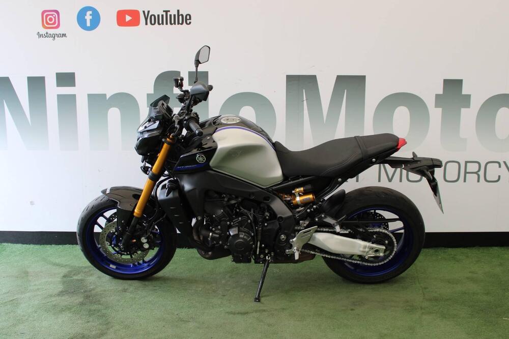 Yamaha MT-09 SP (2021 - 23) (4)