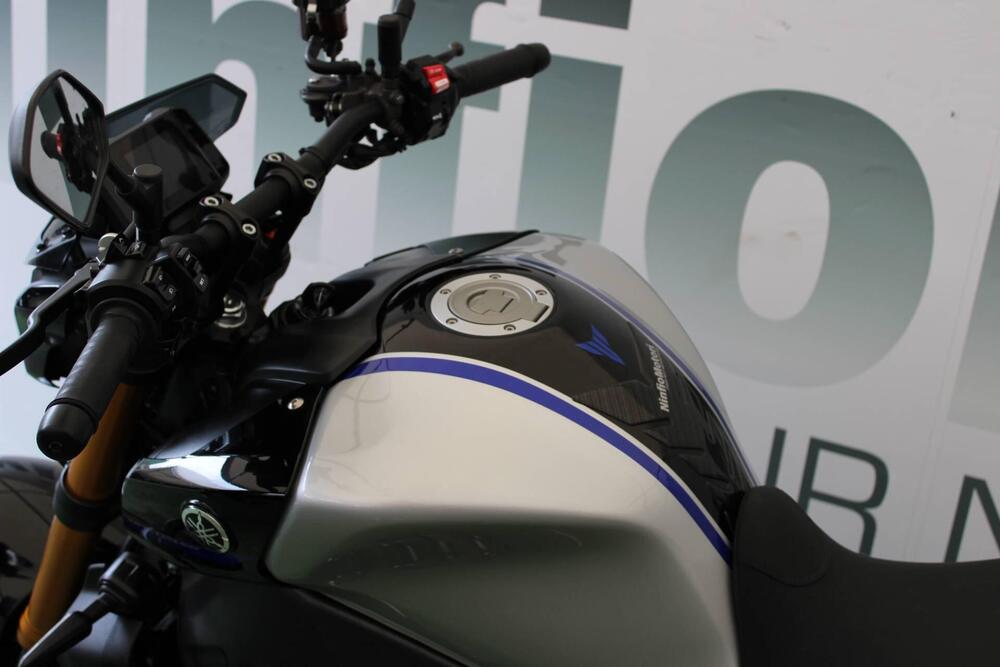 Yamaha MT-09 SP (2021 - 23) (5)