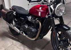 Triumph Street Twin 900 (2016) usata