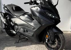 Yamaha T-Max 560 (2022 - 24) usata