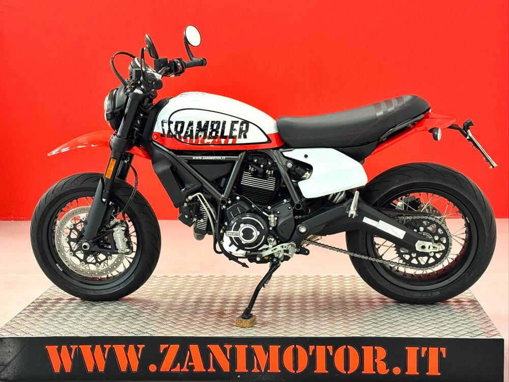 Ducati Scrambler 800 Urban Motard (2022) (5)