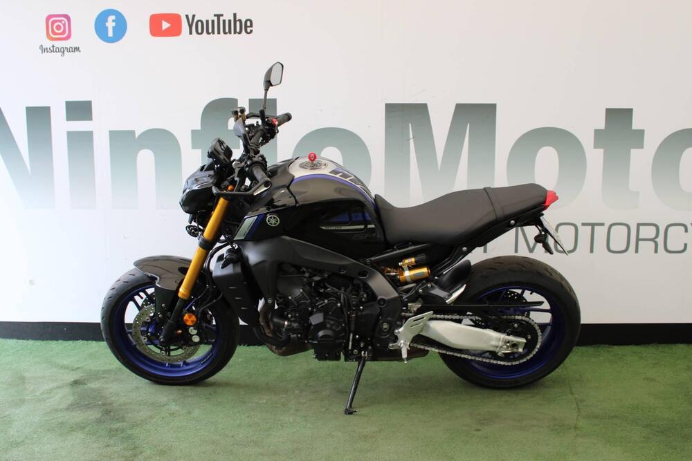 Yamaha MT-09 SP (2021 - 23) (4)