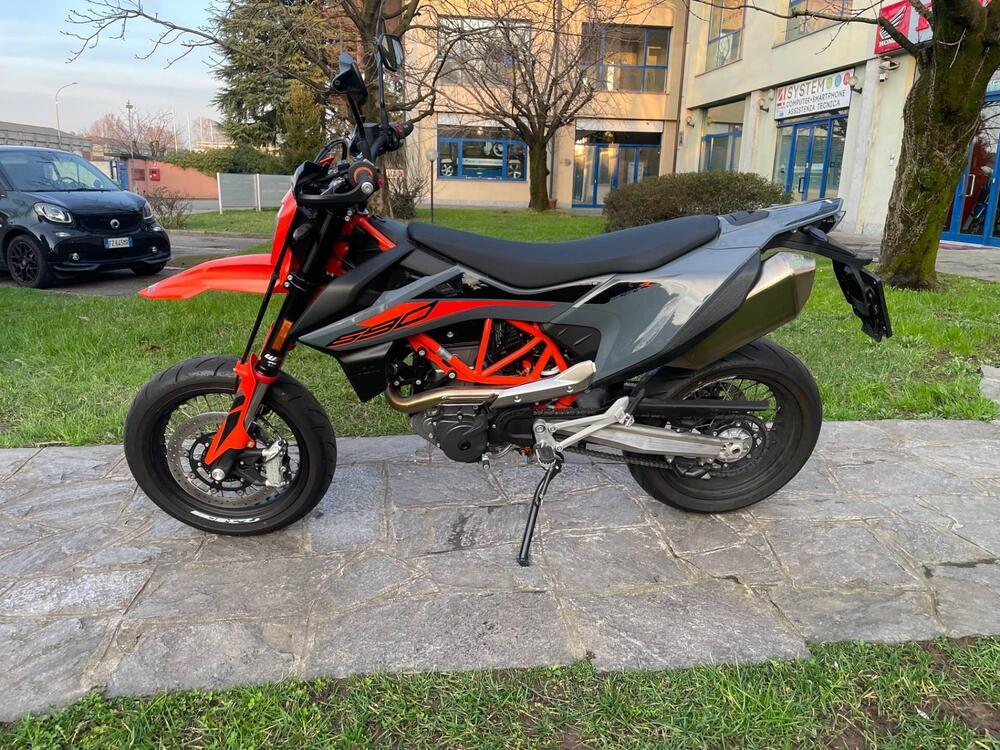 KTM 690 SMC R (2023 - 25) (5)