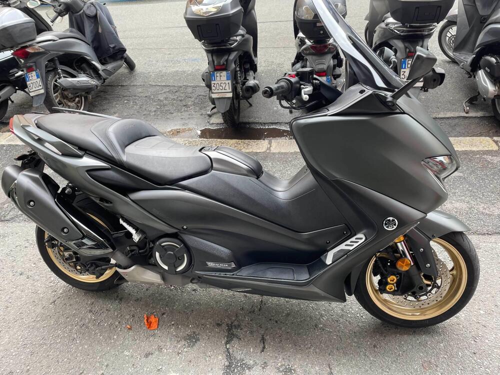 Yamaha T-Max 560 Tech Max (2022 - 24) (2)