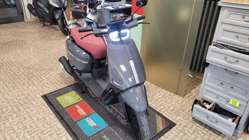 Velocifero Tennis 125 (2025 - 26) (2)