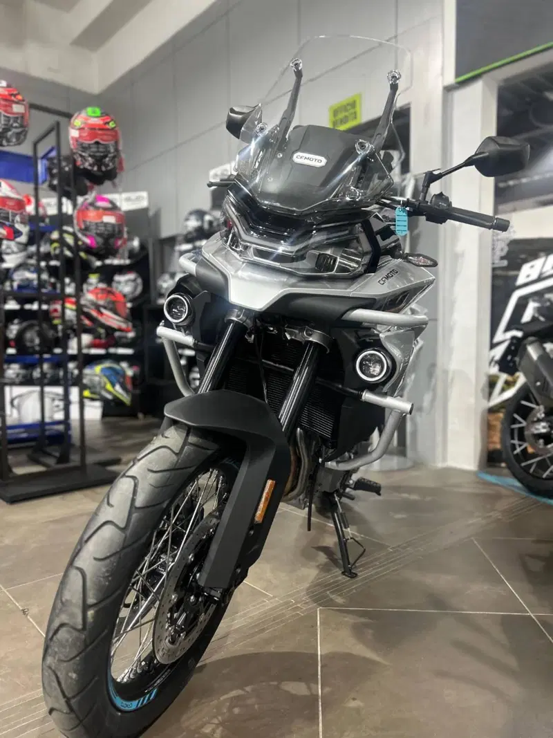 CFMOTO 800MT Sport (2022 - 26) (3)