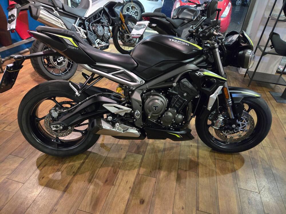 Triumph Street Triple RS (2020 - 22) (4)