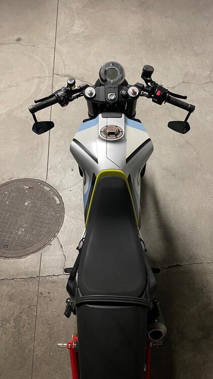 Husqvarna Vitpilen 701 (2018 - 19) (4)