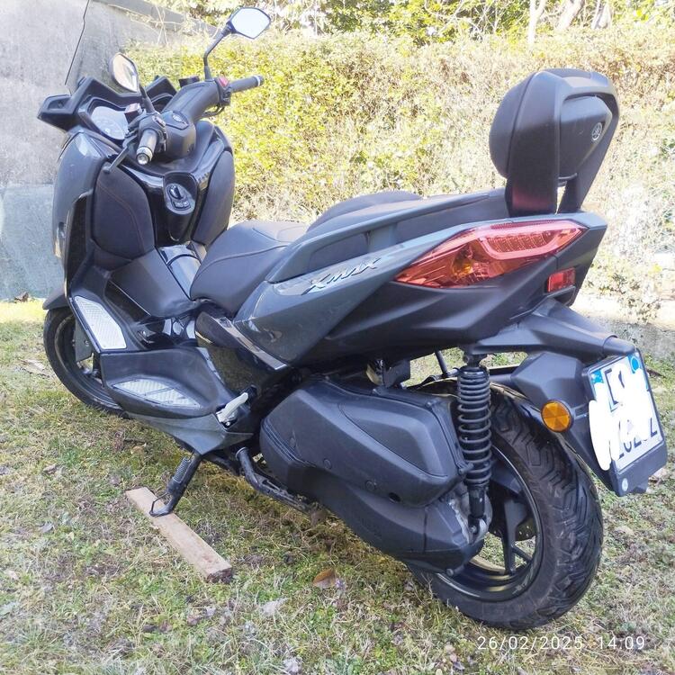 Yamaha X-Max 300 Tech Max (2021 - 24) (3)