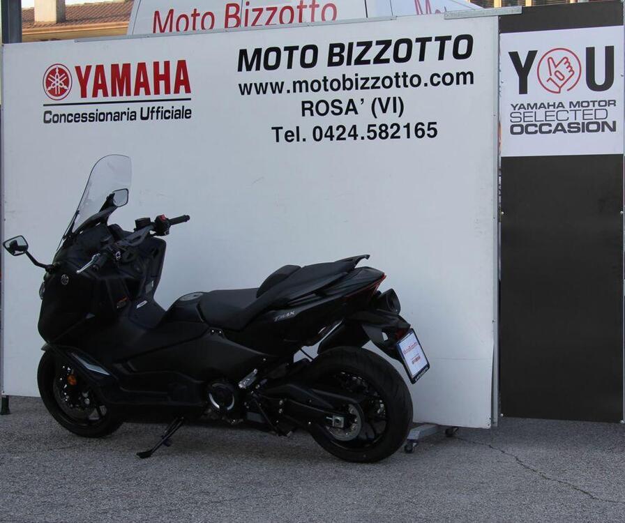 Yamaha T-Max 560 (2022 - 24) (4)