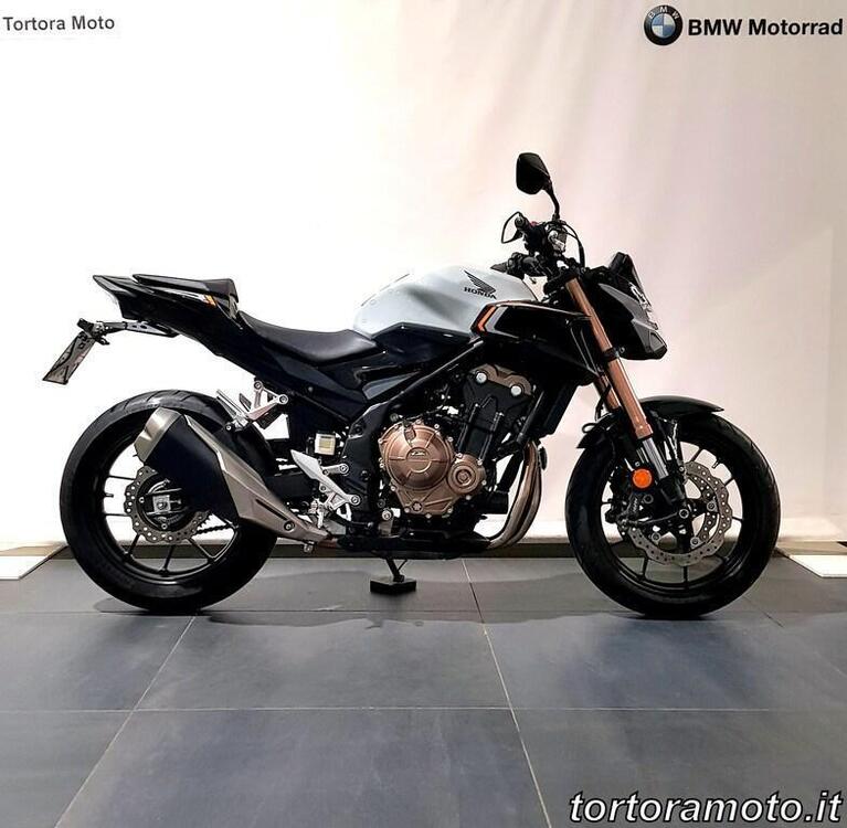 Honda CB 500 F (2021) (2)