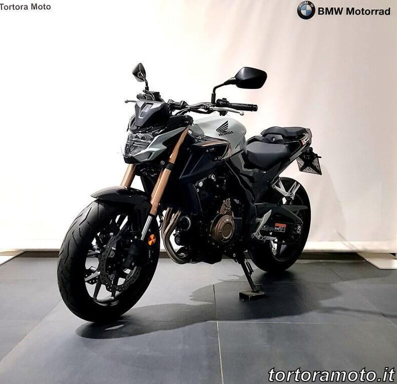 Honda CB 500 F (2021) (3)