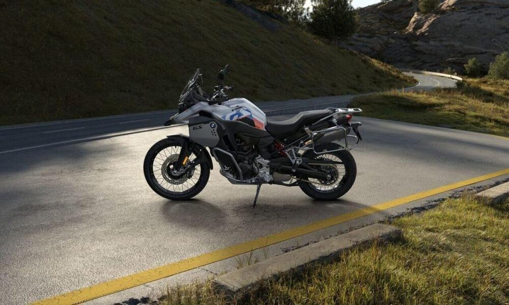 Bmw F 900 GS Adventure (2024 - 25) (4)