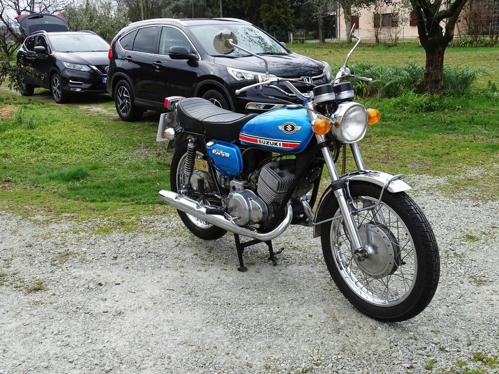 Suzuki T 250 HUSTLER (4)