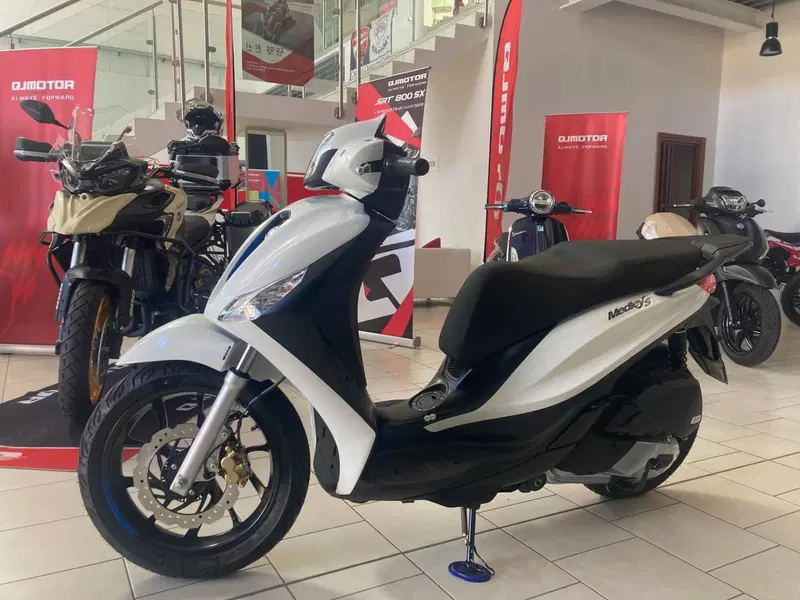 Piaggio Medley 125 S (2025 - 26) (2)