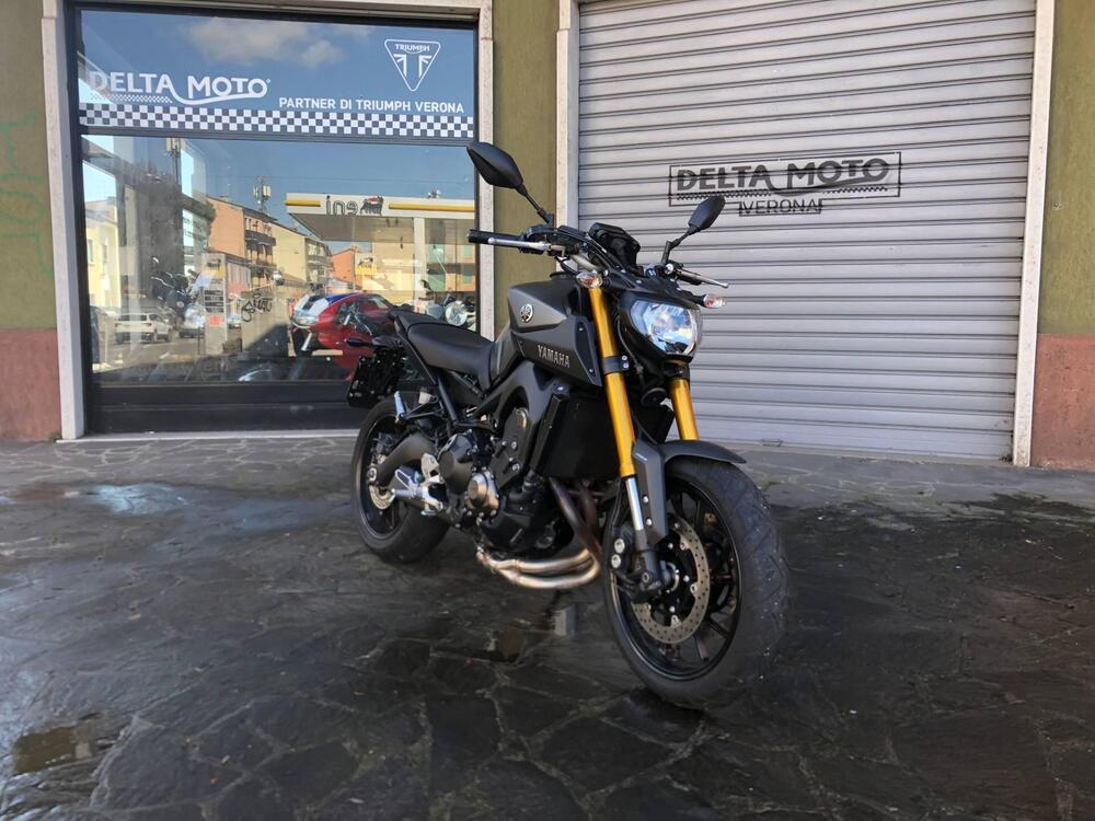 Yamaha MT-09 ABS (2016) (2)