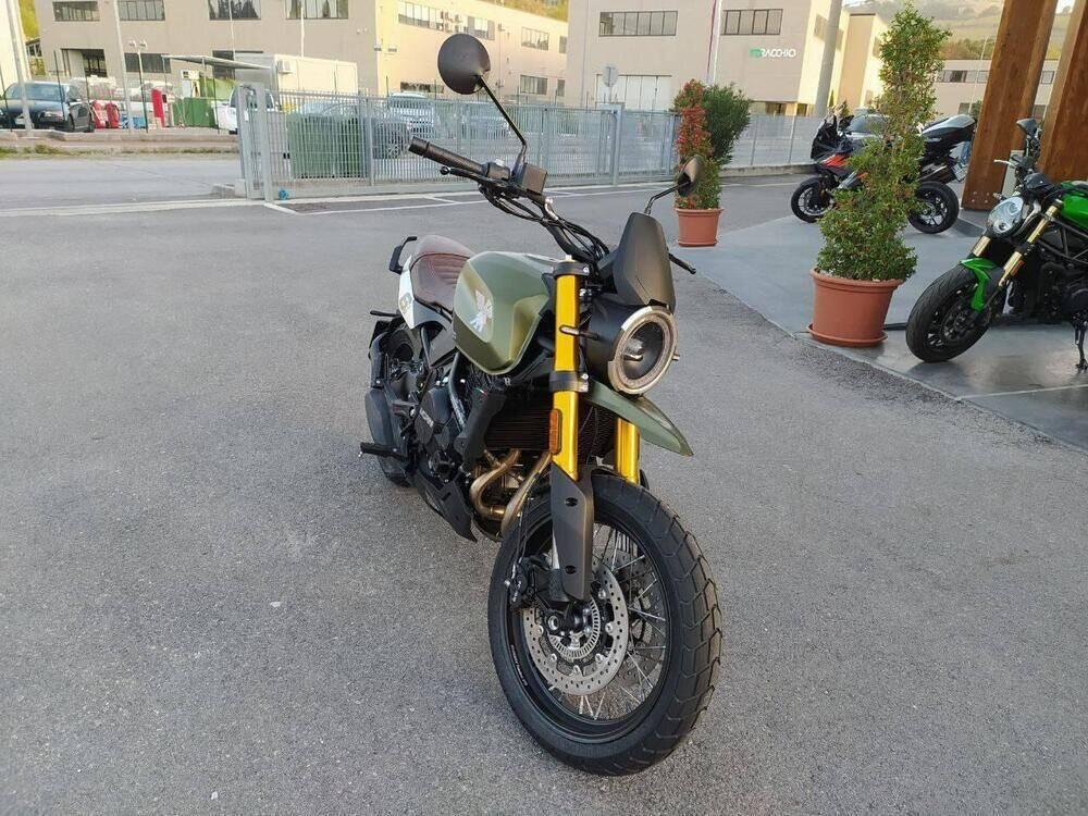 Moto Morini SEIEMMEZZO SCR (2022 - 25) (5)