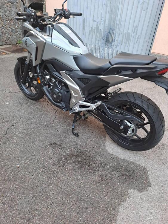 Honda NC 750 X DCT (2021 - 24) (3)