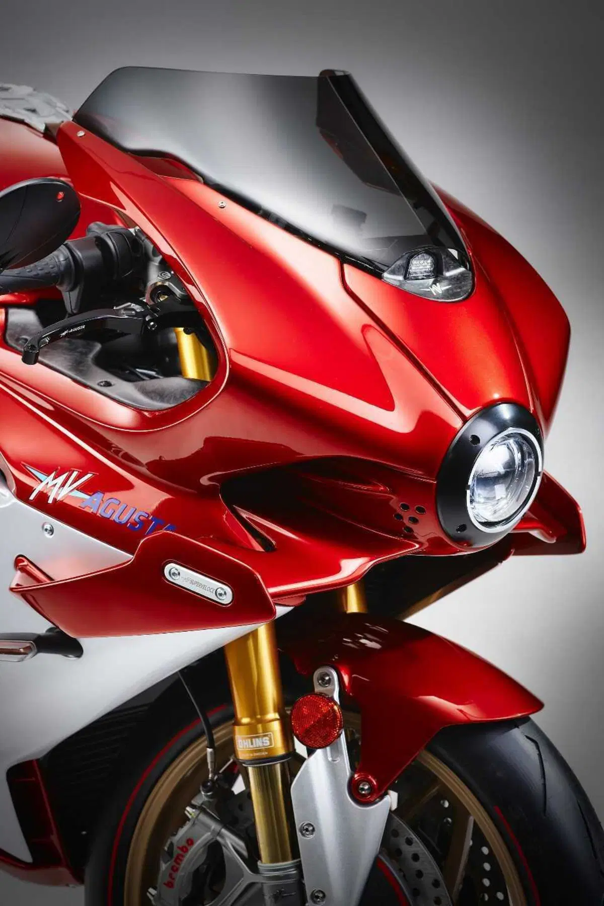 La MV Agusta Superveloce 1000 Serie Oro vince il Good Design Award (23)