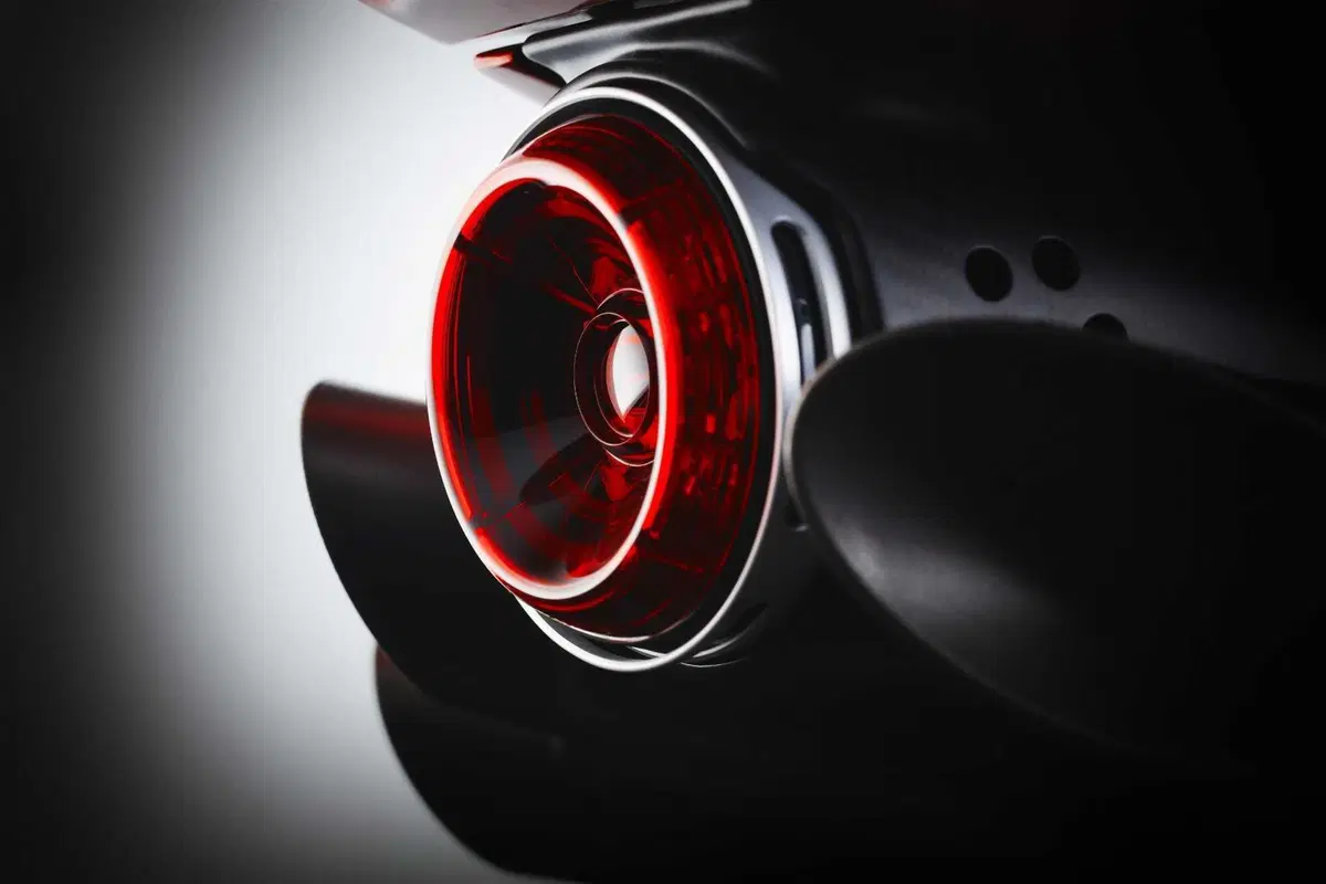 La MV Agusta Superveloce 1000 Serie Oro vince il Good Design Award (25)