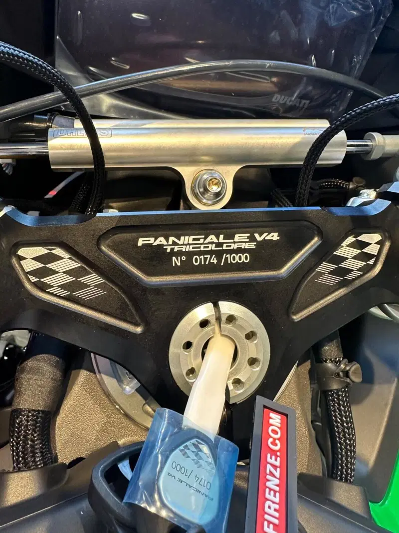 Ducati Panigale V4 S (2025 - 26) (8)