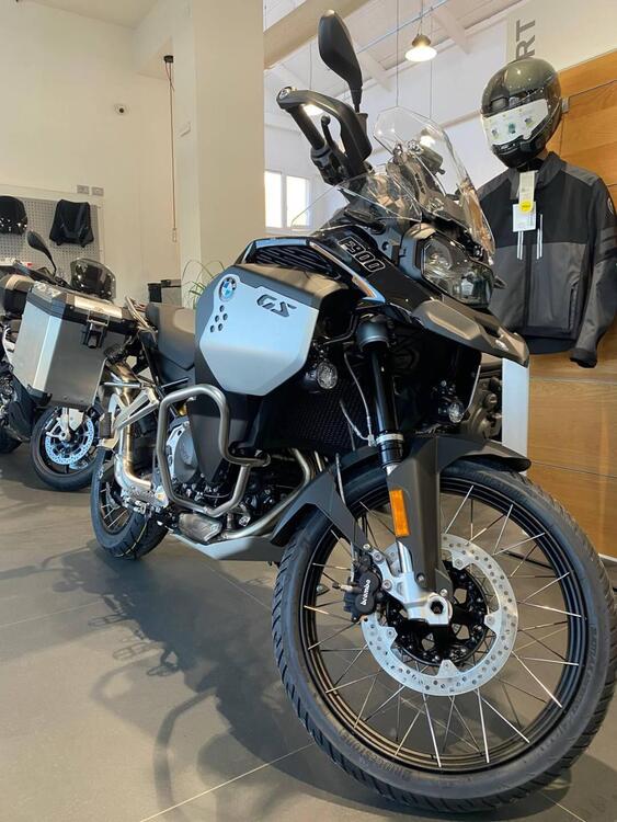 Bmw F 900 GS Adventure (2024 - 25)