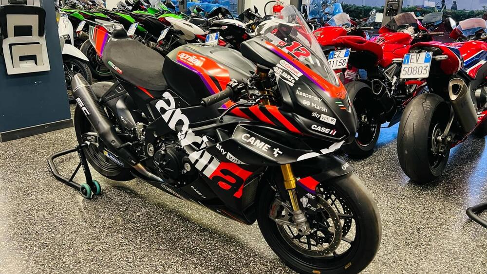 Aprilia RSV4 1100 Factory (2021 - 24)