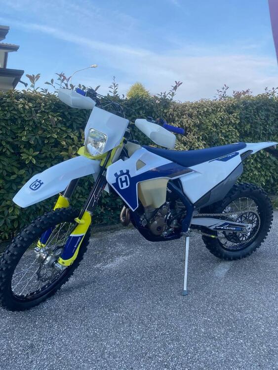 Husqvarna FE 250 (2021)