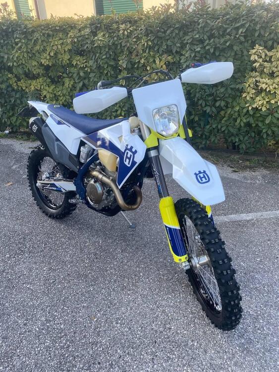 Husqvarna FE 250 (2021) (4)