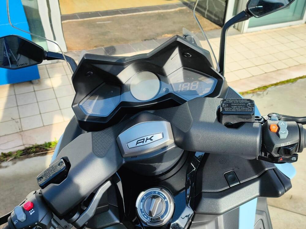 Kymco AK 550 ETS (2021 - 25) (4)